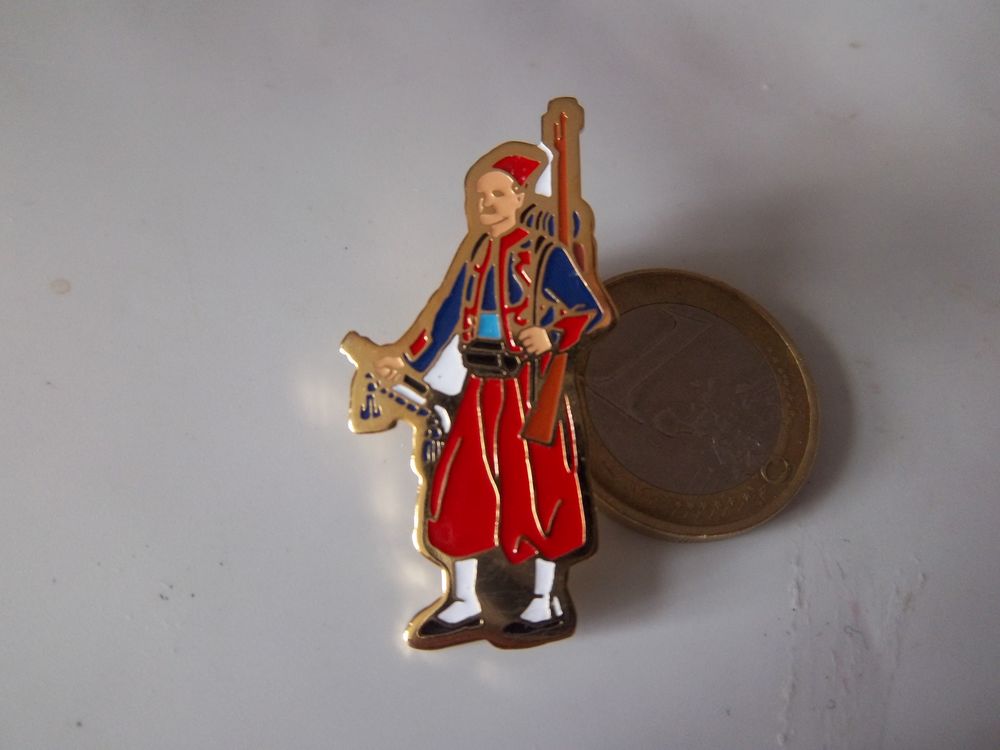 zouaves pin's infanterie Fran&ccedil;aise arm&eacute;e d' Afrique 