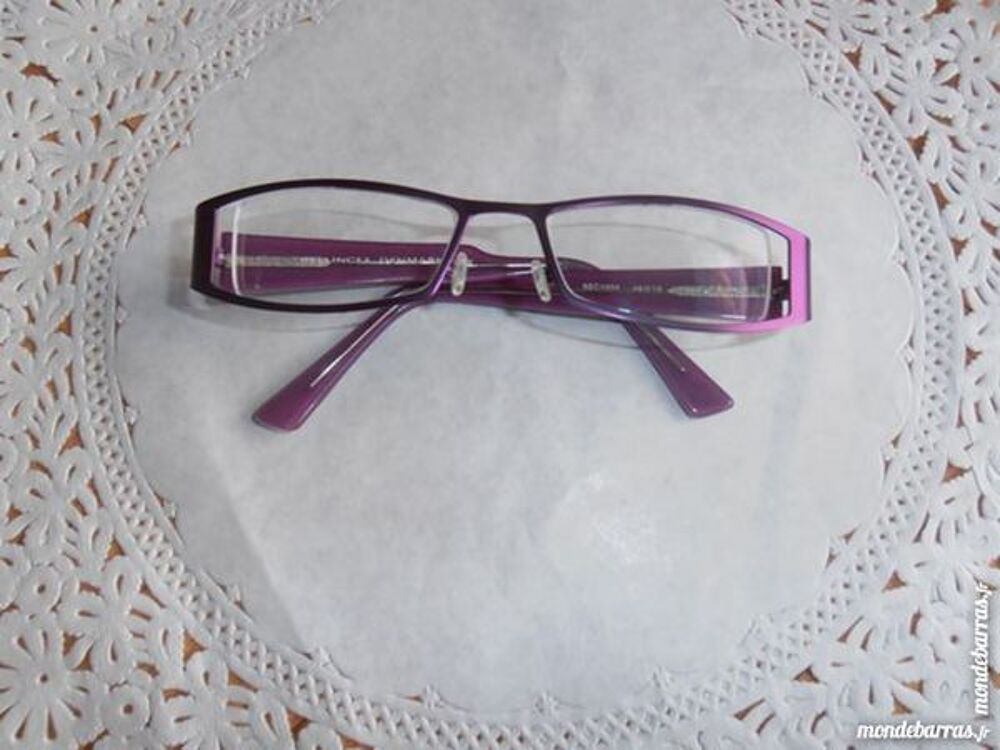 Monture de lunettes 11 (27) Bijoux et montres