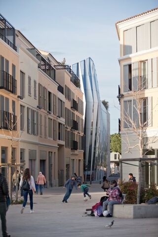  Parking / Garage � louer 13 m� Antibes