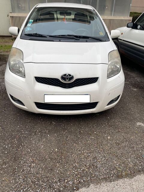 Toyota yaris 1.4 - 90 D-4D Confort