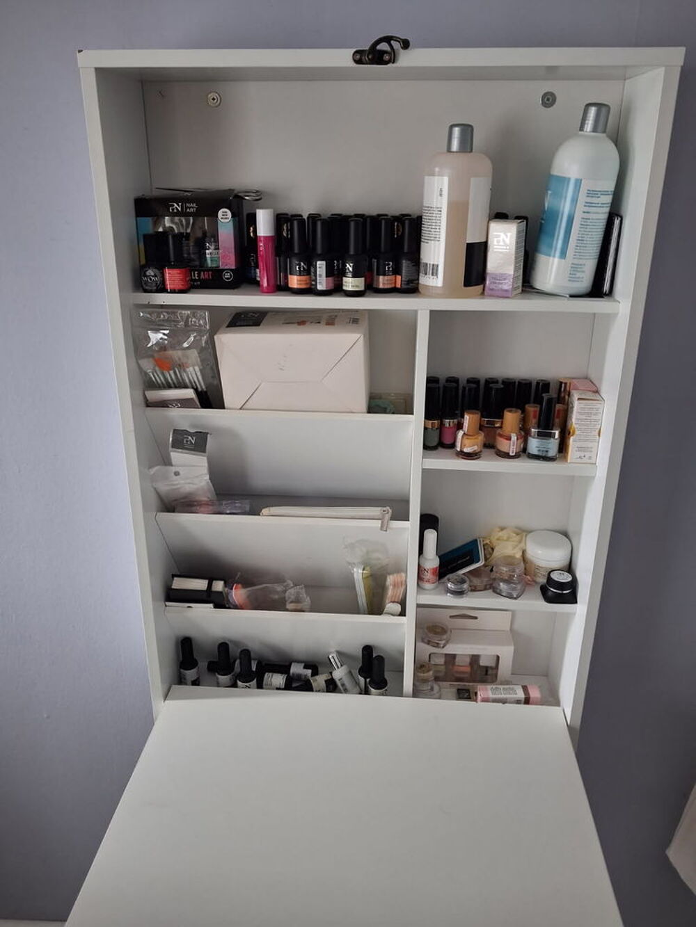 table-meuble manucure Meubles