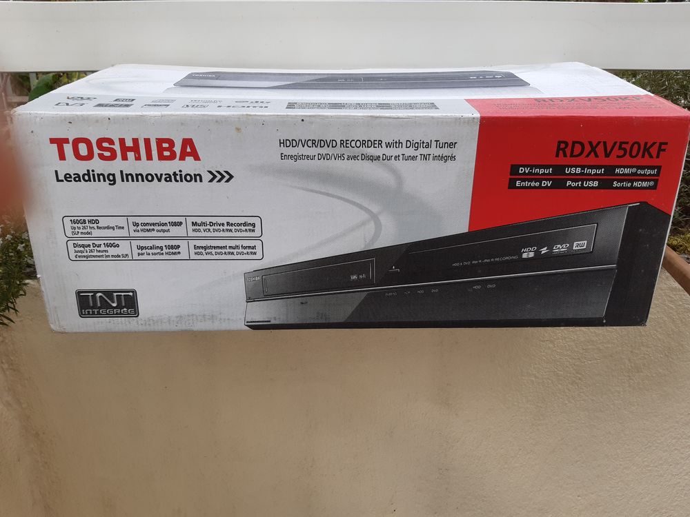 VHS&amp;DVD Cassettes player et recorder Audio et hifi