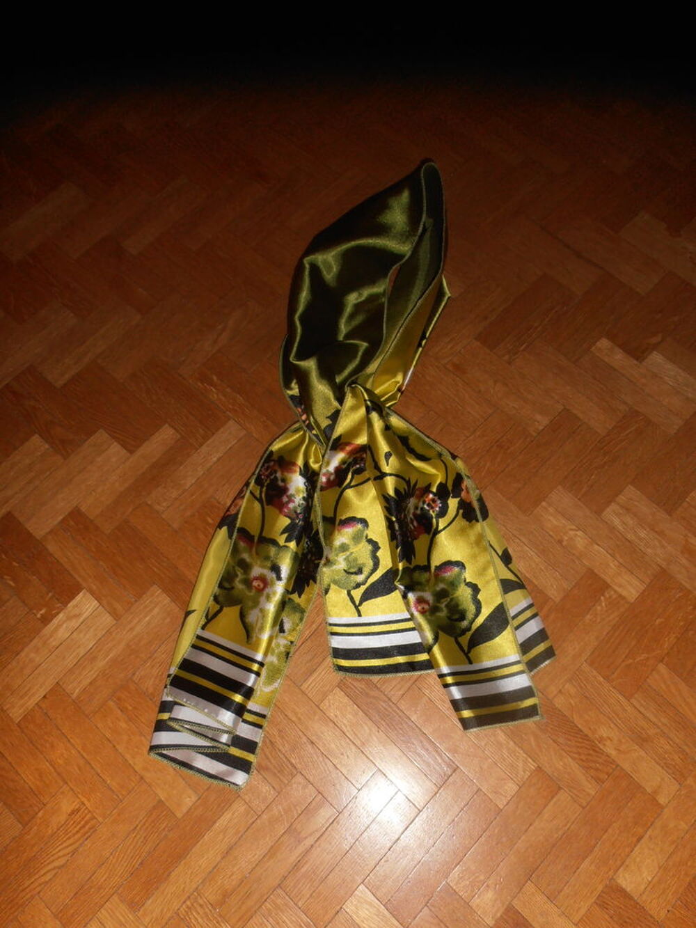 Echarpe soyeuse 20 (79) Vêtements