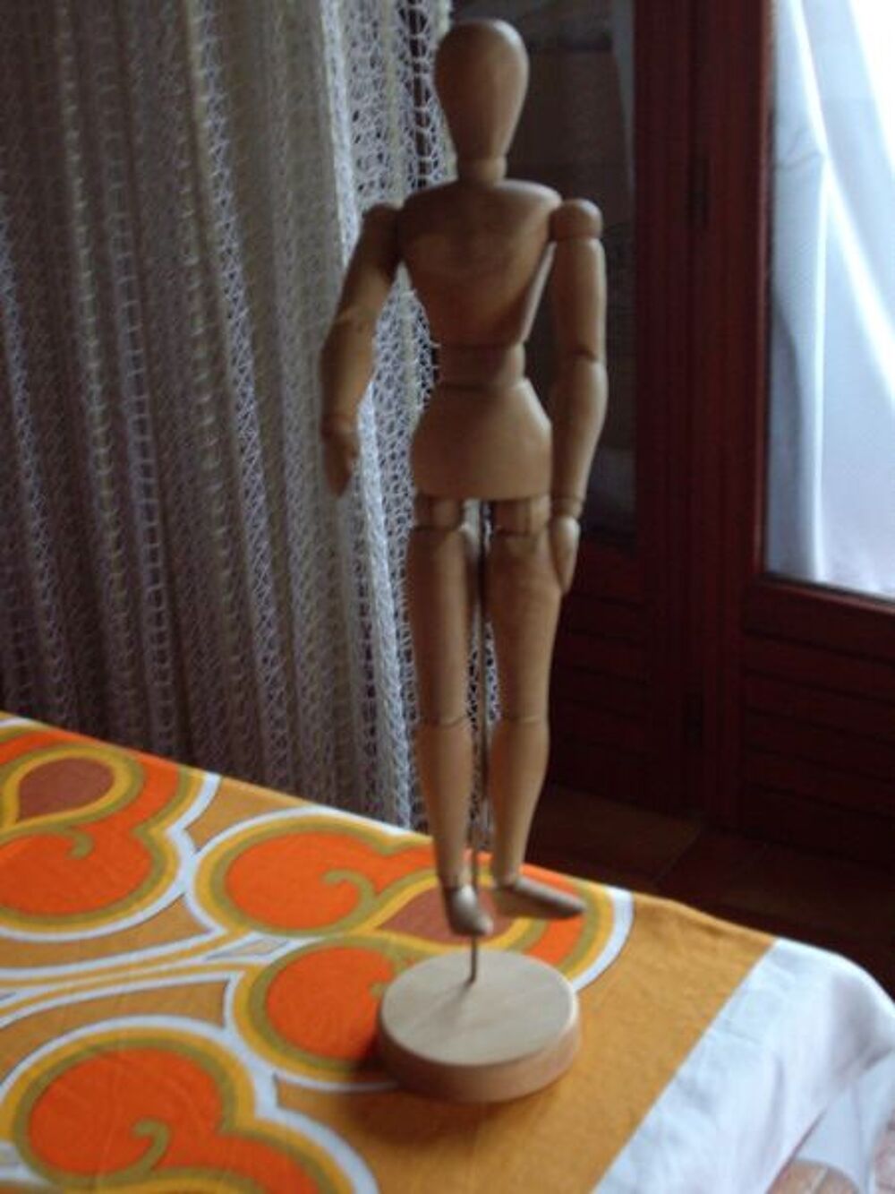 Mannequin en bois, neuf &agrave; 3 € Décoration