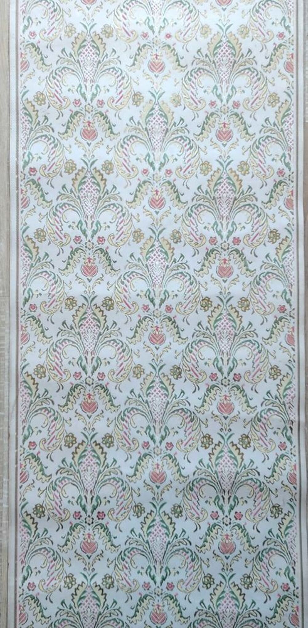 Papier peint assez &eacute;pais fleurs vintage Décoration