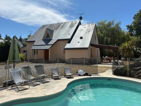  Maison familiale 165 m² avec piscine, studio indépendant  Maison - 7 pièce(s) - 165 m²