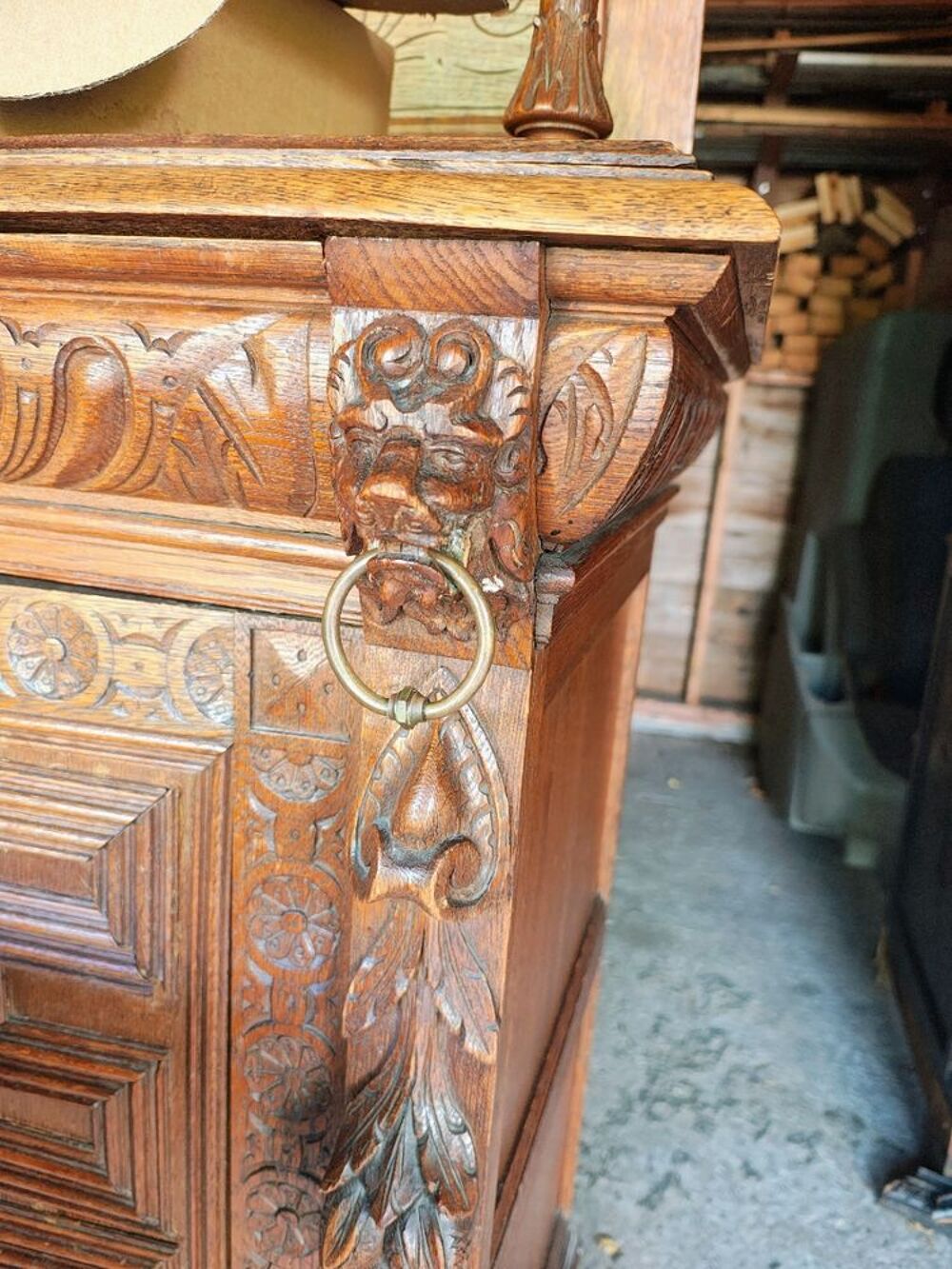 gros buffet et deux vaisseliers Meubles