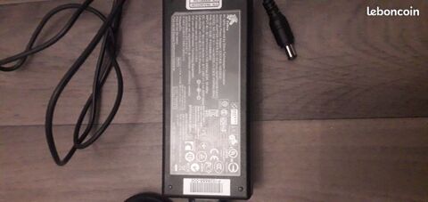 Chargeur zebra SAFETY original 24v=2.5A 18 Paris 18 (75)