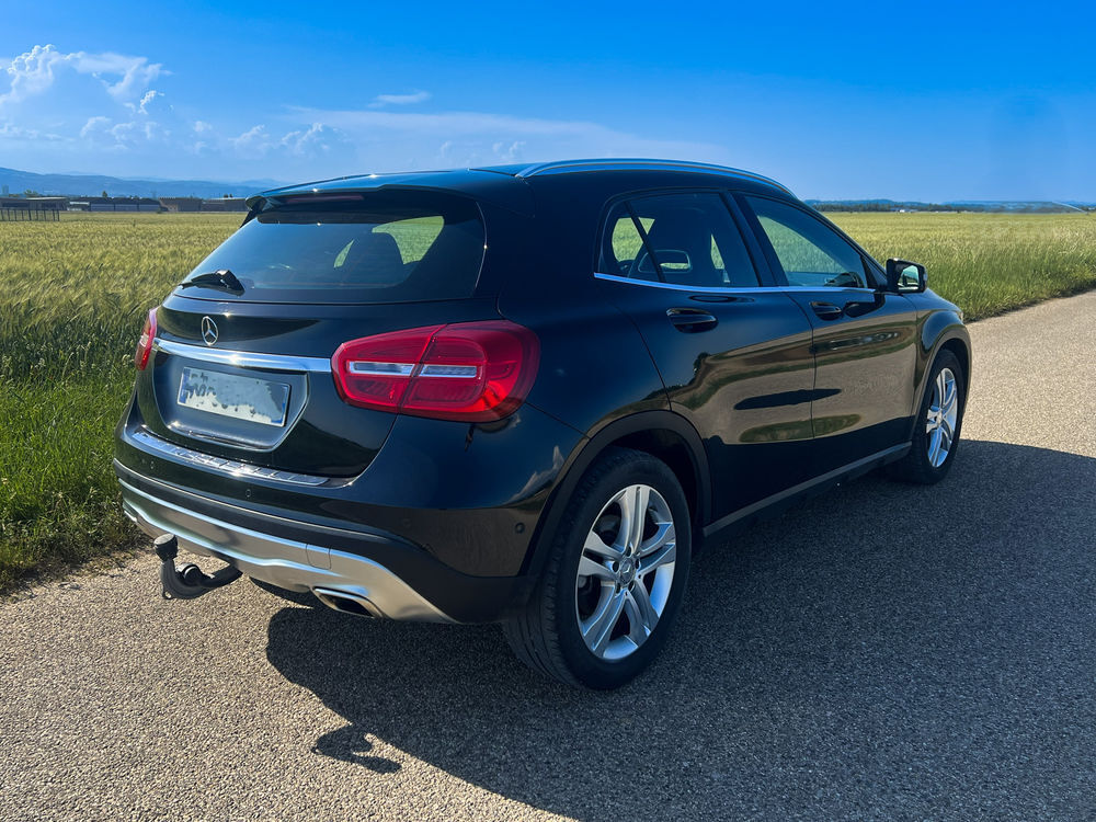 Classe GLA 200 Edition 1 2015 occasion 26800 Portes-l&egrave;s-Valence