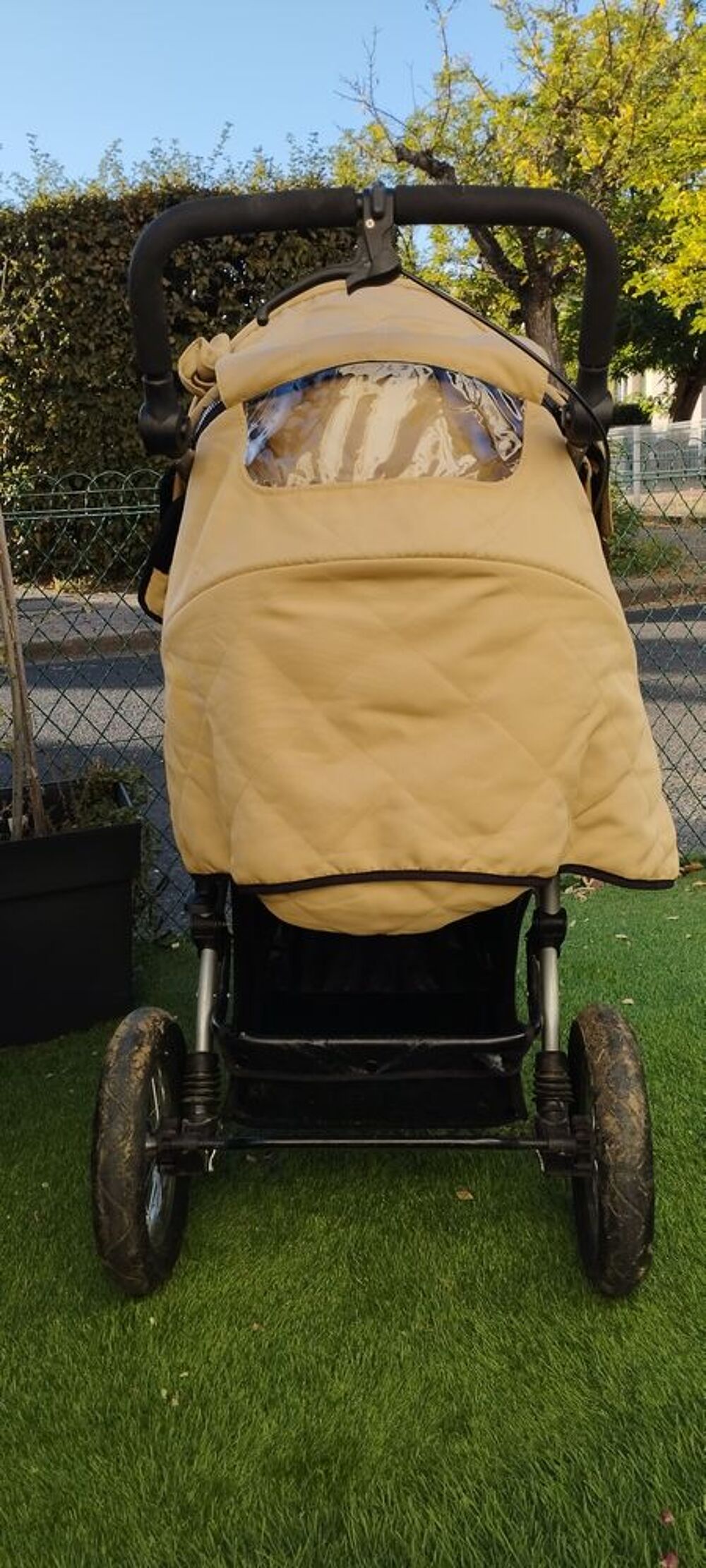 poussette et cosy adaptable CHICCO Puériculture