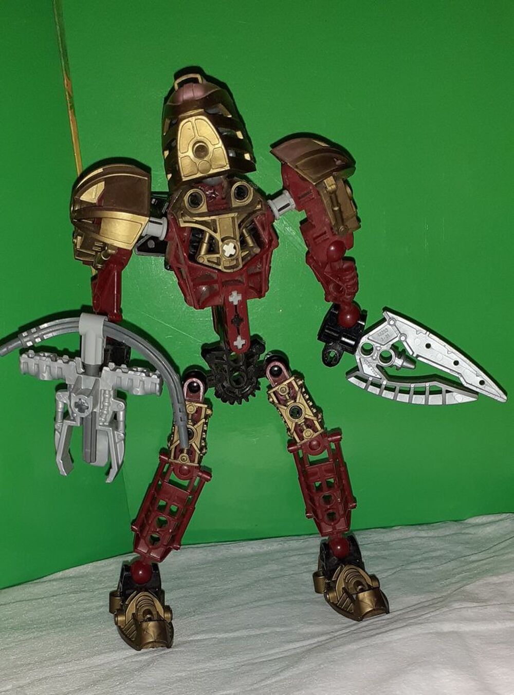 lot bonhommes robots &agrave; construire
20€ le lot ou 2€50 pi&egrave;ce Jeux / jouets