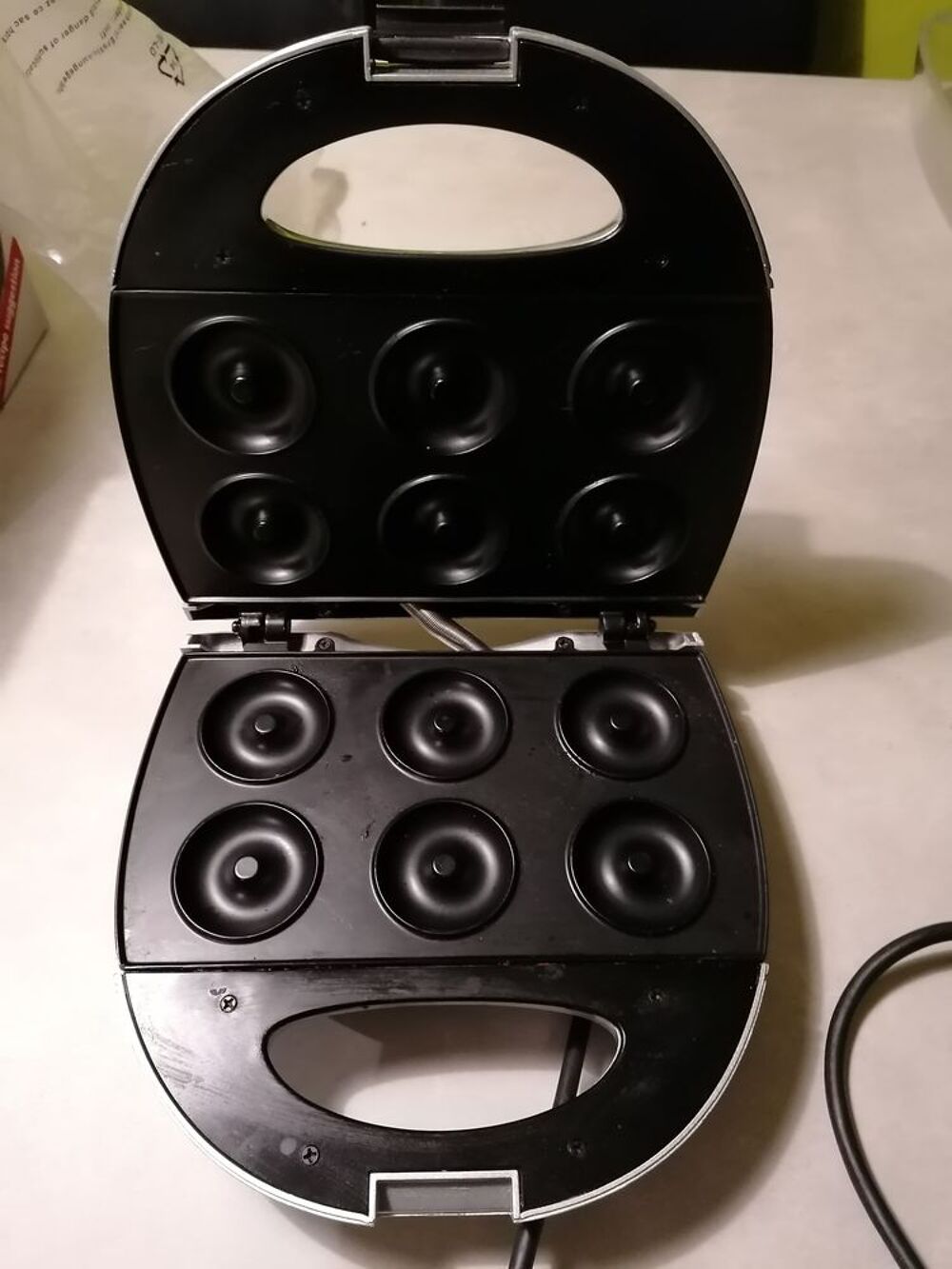 Machine &agrave; bagels/donuts Electroménager