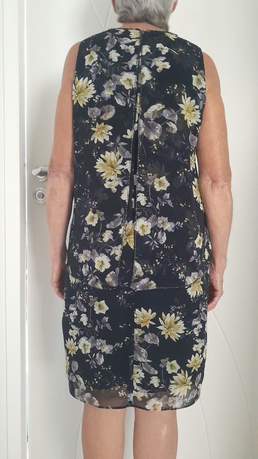 robe marque : Esprit Vêtements