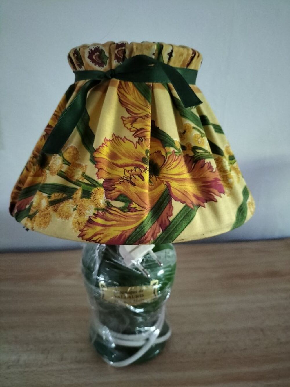 Petite lampe enti&egrave;re Décoration