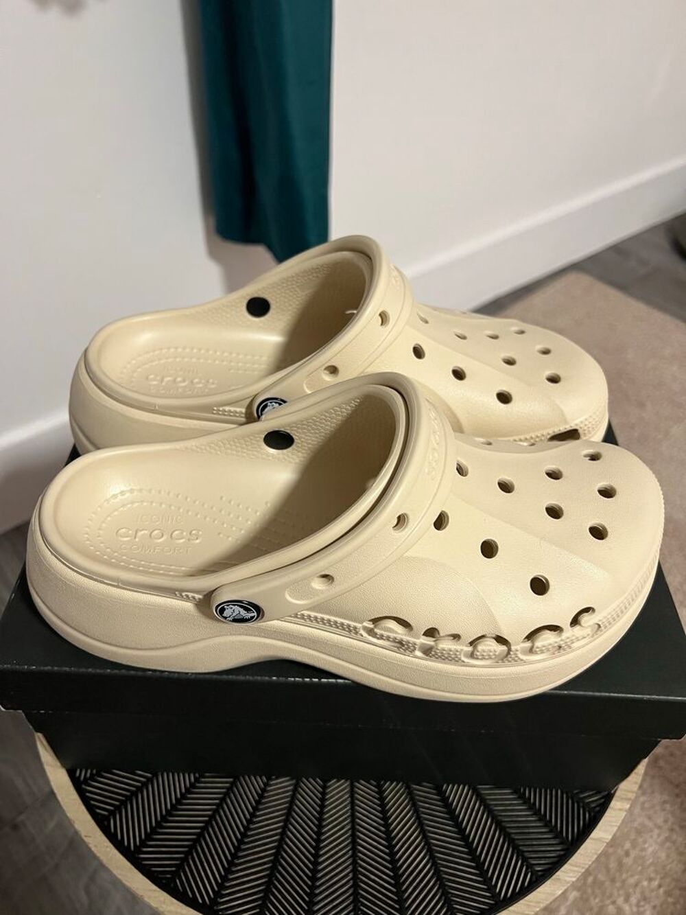 Crocs pour femme neuf taille 39 Chaussures