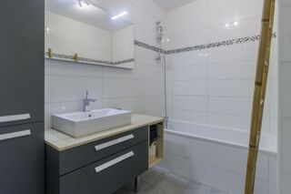  Appartement � louer 4 pi�ces 88 m� Ferney-voltaire