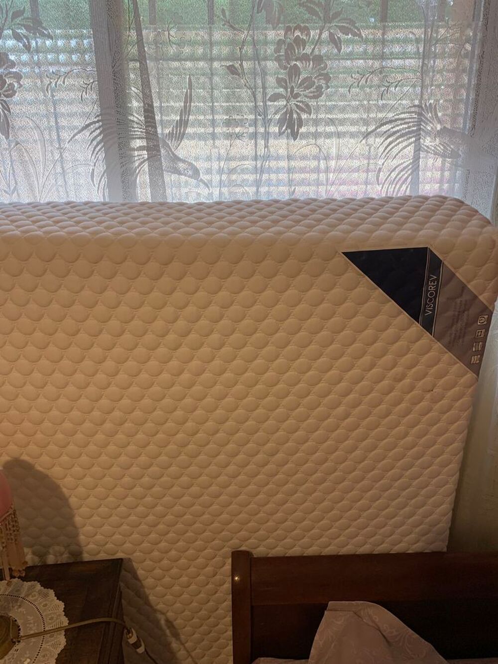 LIT MULTIPOSITIONS -TELECOMMANDE -A SAISIR- MATELAS NEUF Meubles