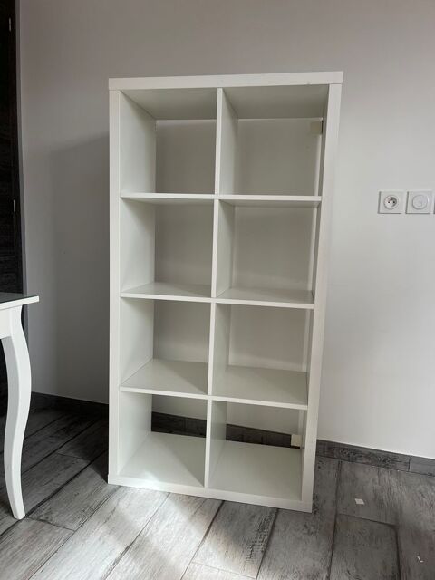 Meuble avec casiers 30 Caumont-sur-Durance (84)