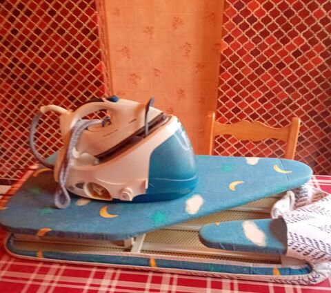 Fer  repasser et sa table  repasser 20 Bucy-le-Long (02)