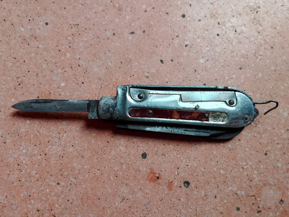 couteau gadget D.F ancien multifonction Bricolage