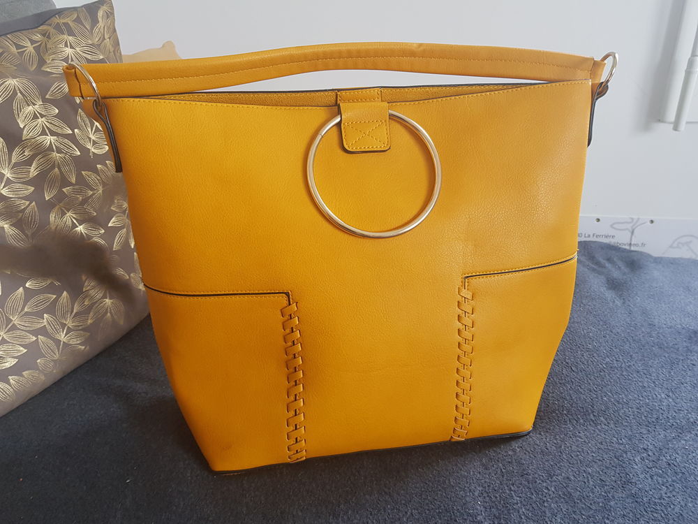 Sac a main jaune Maroquinerie