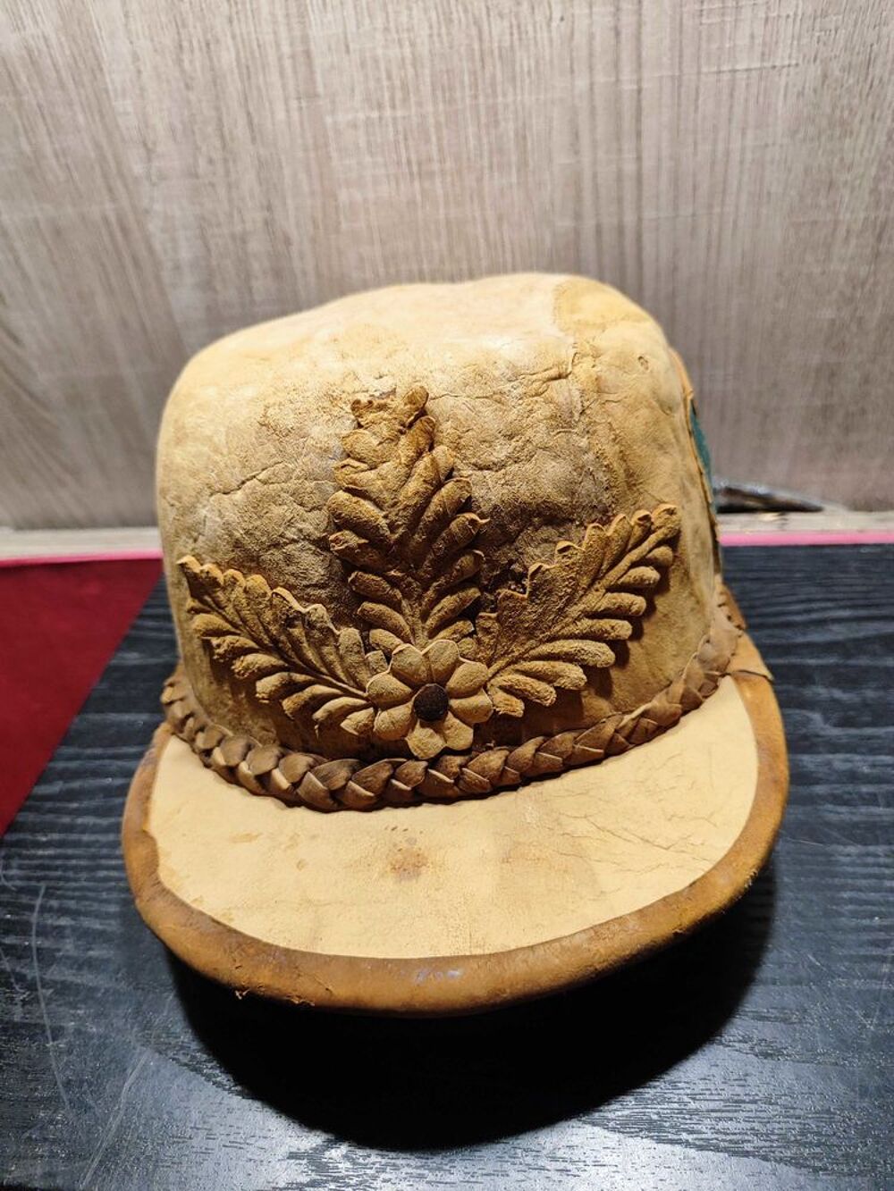une casquette d'homme Maroquinerie
