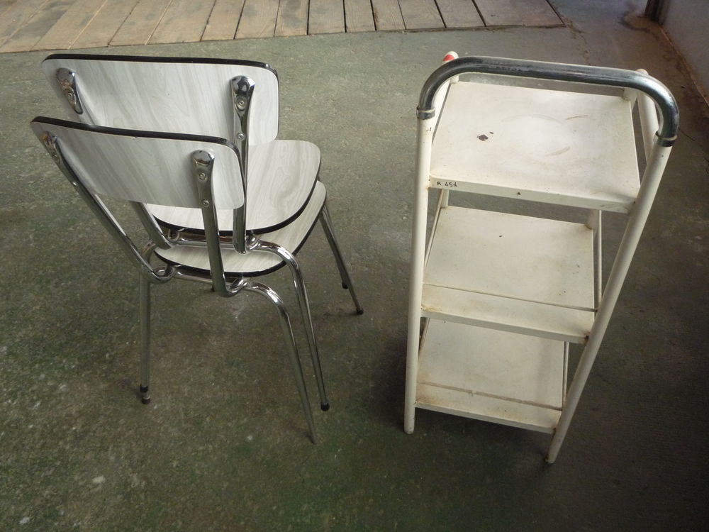 Chevet/&eacute;tag&egrave;re m&eacute;tallique,meuble m&eacute;tal,industriel/chaise (L) Meubles