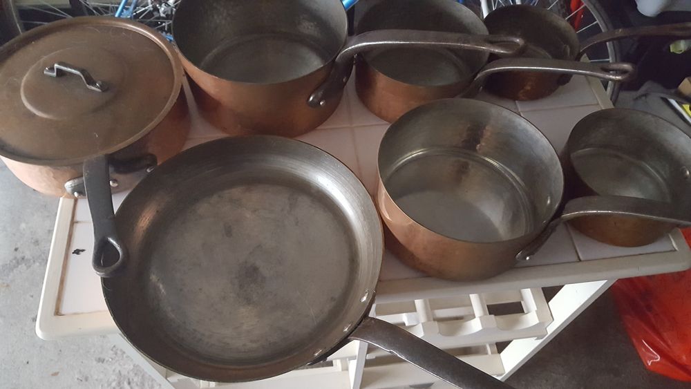 Ensemble casseroles et po&ecirc;les Cuisine