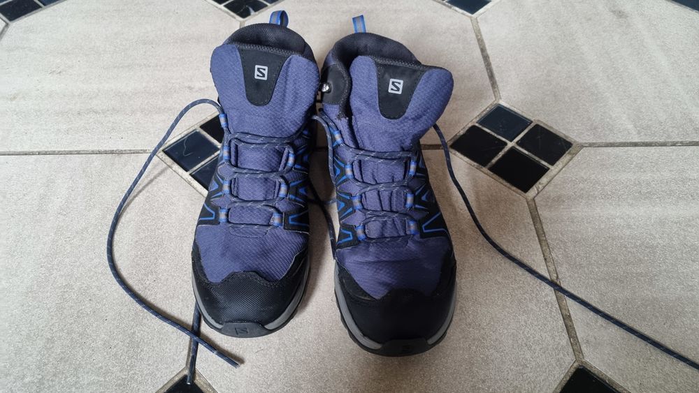 Chaussures de randonn&eacute;e Salomon T42 Chaussures