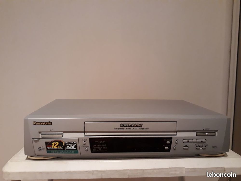 PLATINE MAGNETOSCOPE PANASONIC NV-FJ 627 Audio et hifi