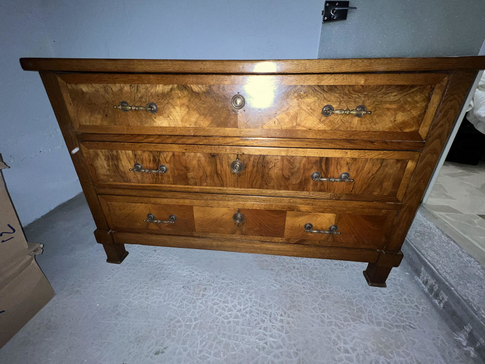 Commode en bois Meubles