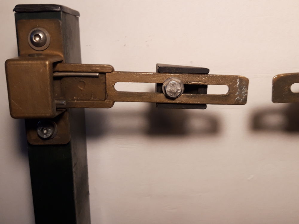 Arr&ecirc;t de Portail Bricolage