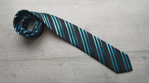 Cravate OWK OriginalWearK - Noire à Rayures Turquoise & Bleu Maureilhan (34)