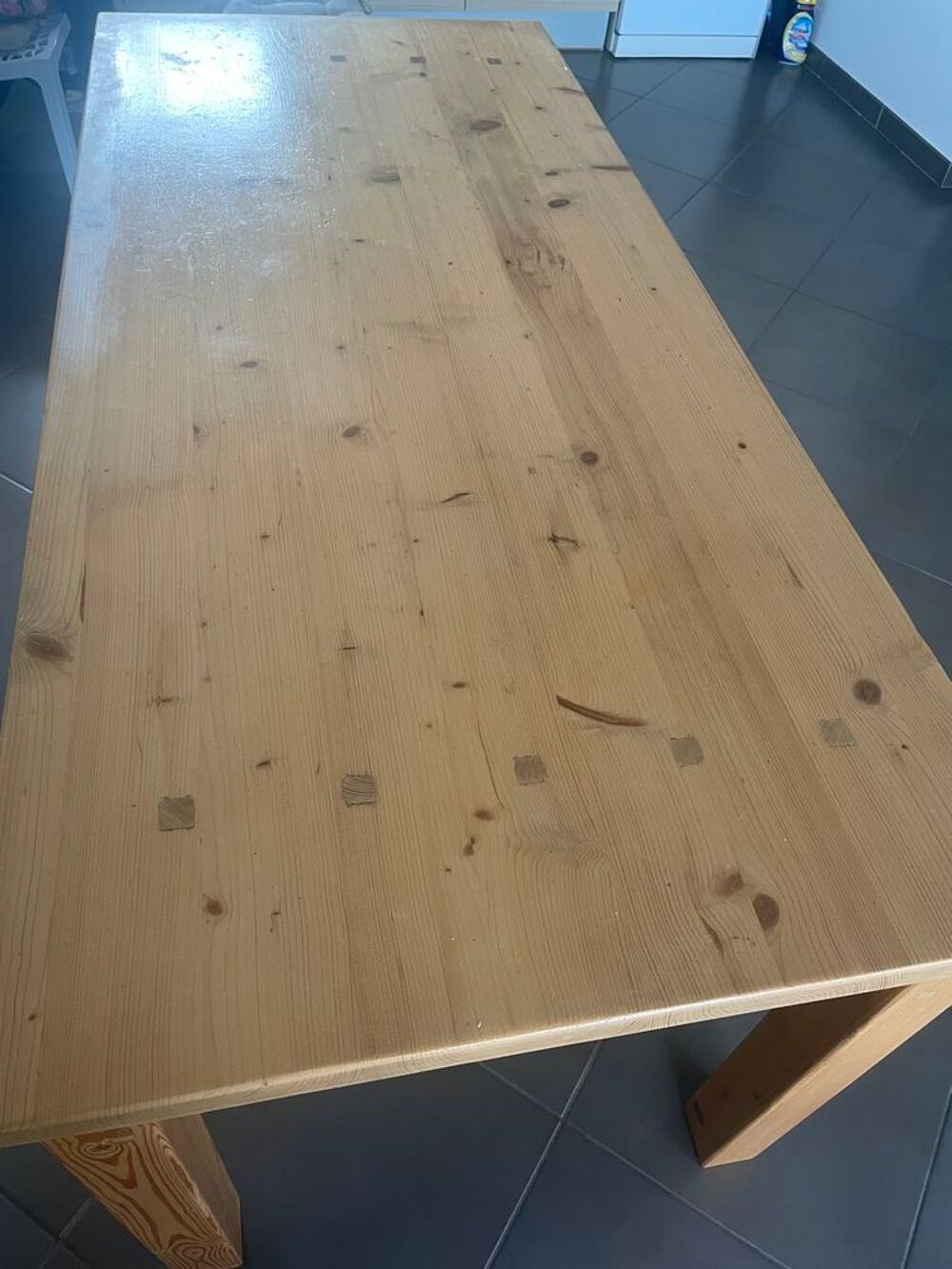 Table bois de salon. Meubles