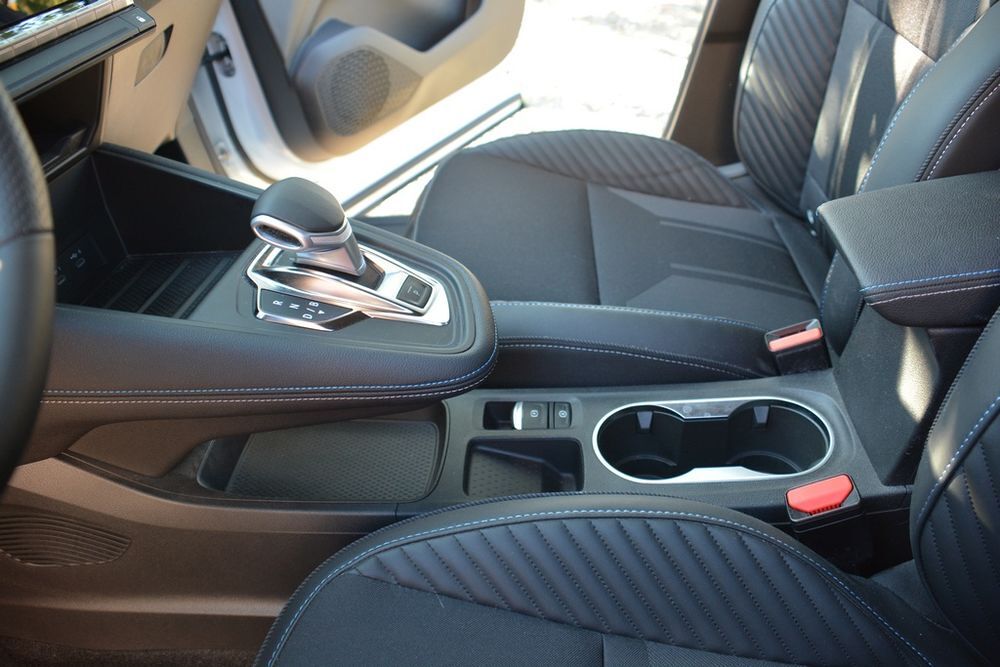 Symbioz E-Tech full hybrid 145 Esprit Alpine 2025 occasion 72530 Yvr&eacute;-l'&Eacute;v&ecirc;que