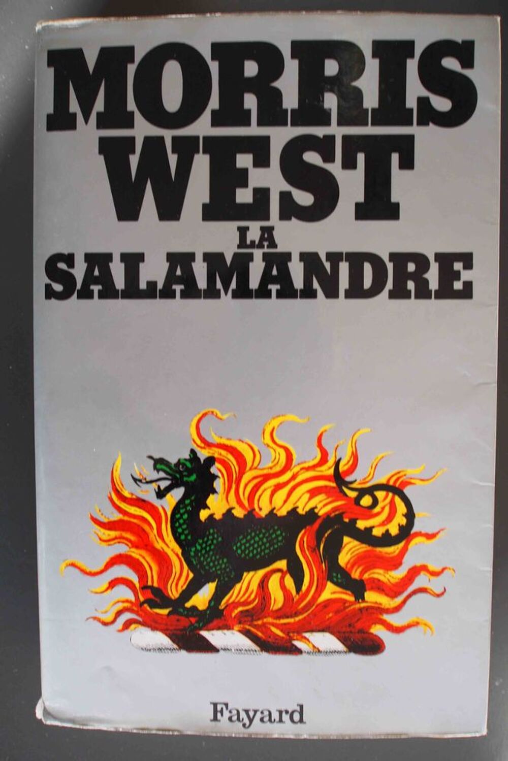 La salamandre- Morris West, Livres et BD