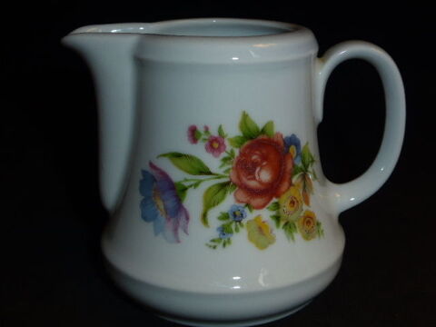 Petit pot à lait Porcelaine Royal Décor St Amand 8 cm 6 Rueil-Malmaison (92)