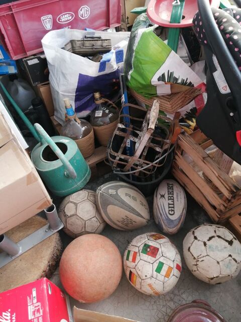 ballons de basket - Foot ball - Rugby 20 Martres-de-Rivire (31)