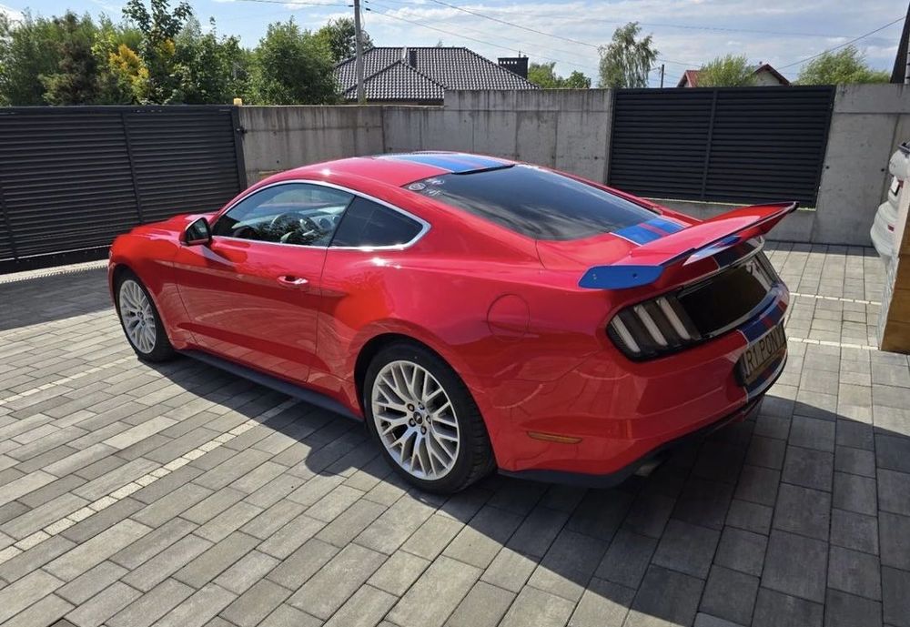 Mustang Fastback 2.3 EcoBoost 317 2016 occasion 28000 Chartres