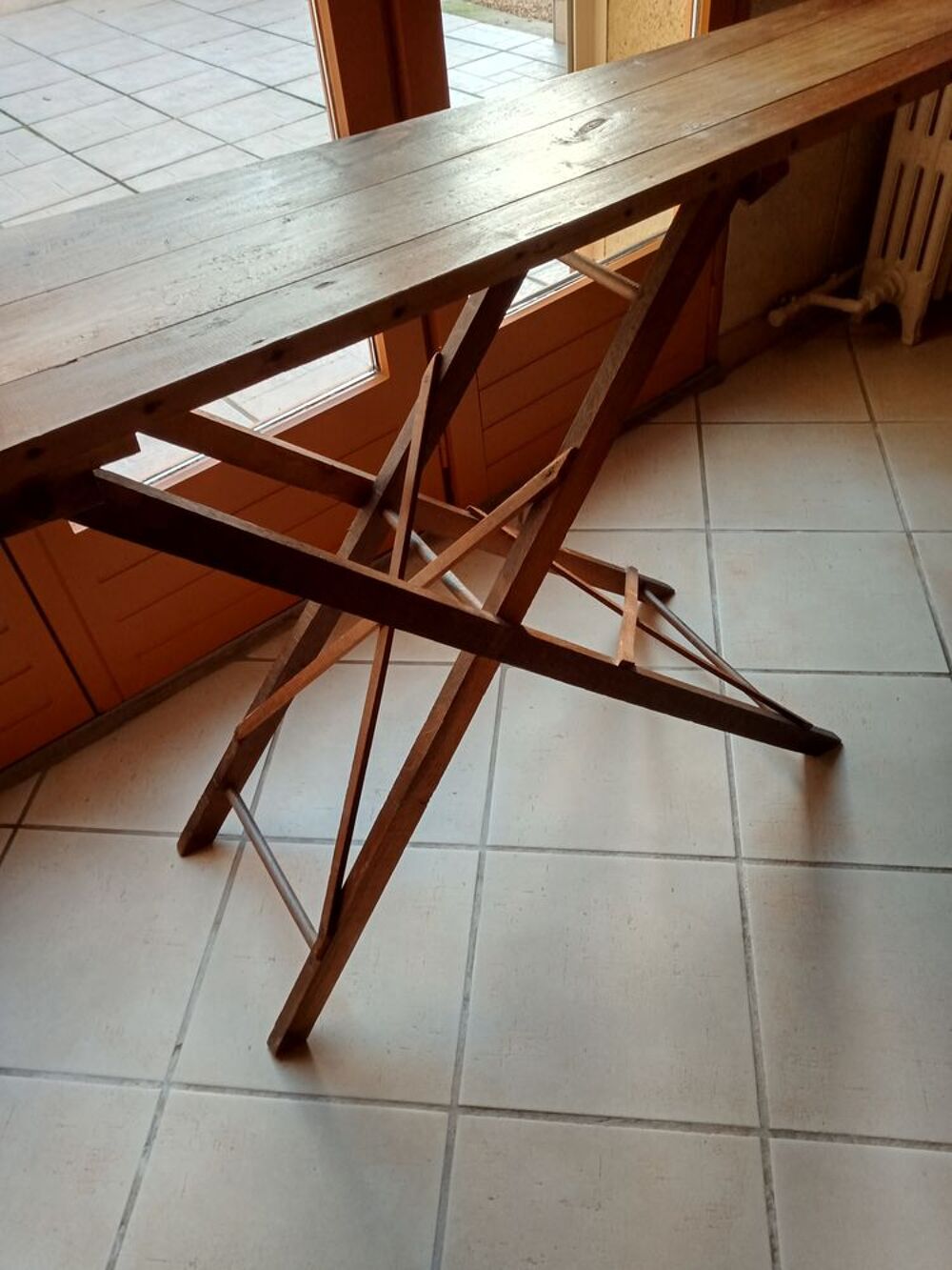 Table &agrave; repasser ancienne Décoration
