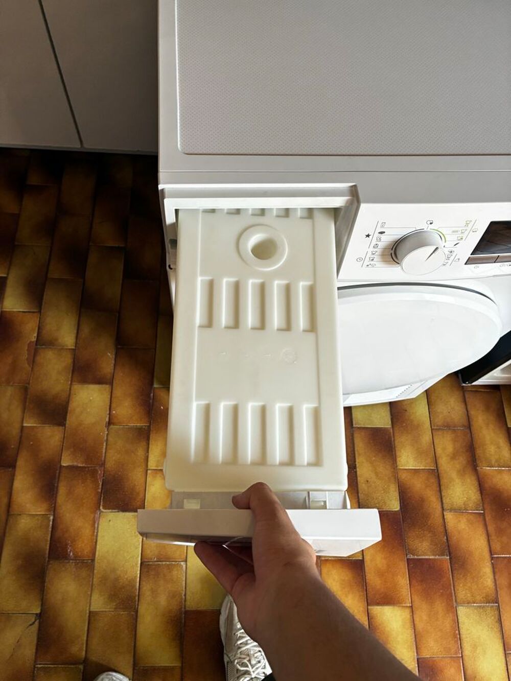 s&egrave;che linge 7kg neuf Electroménager