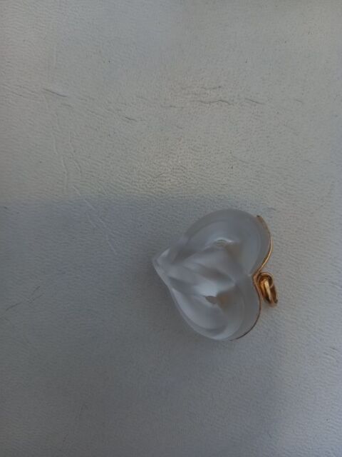 C?ur entrelacs en cristal lalique 110 Paris 14 (75)