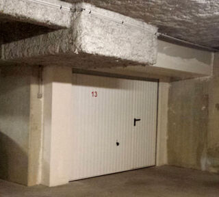  Parking / Garage � louer 24 m�