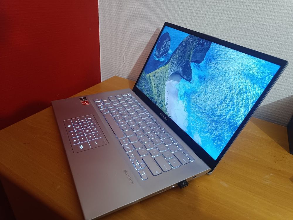 Ordinateur asus vivobook windows 11 ryzen 5 14 pouces de 202 Matériel informatique