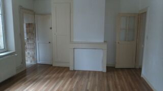  Appartement à louer 3 pièces 87 m²