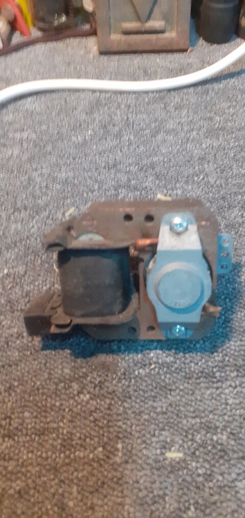 moteur  electrique 25 Saint-Quentin (02)