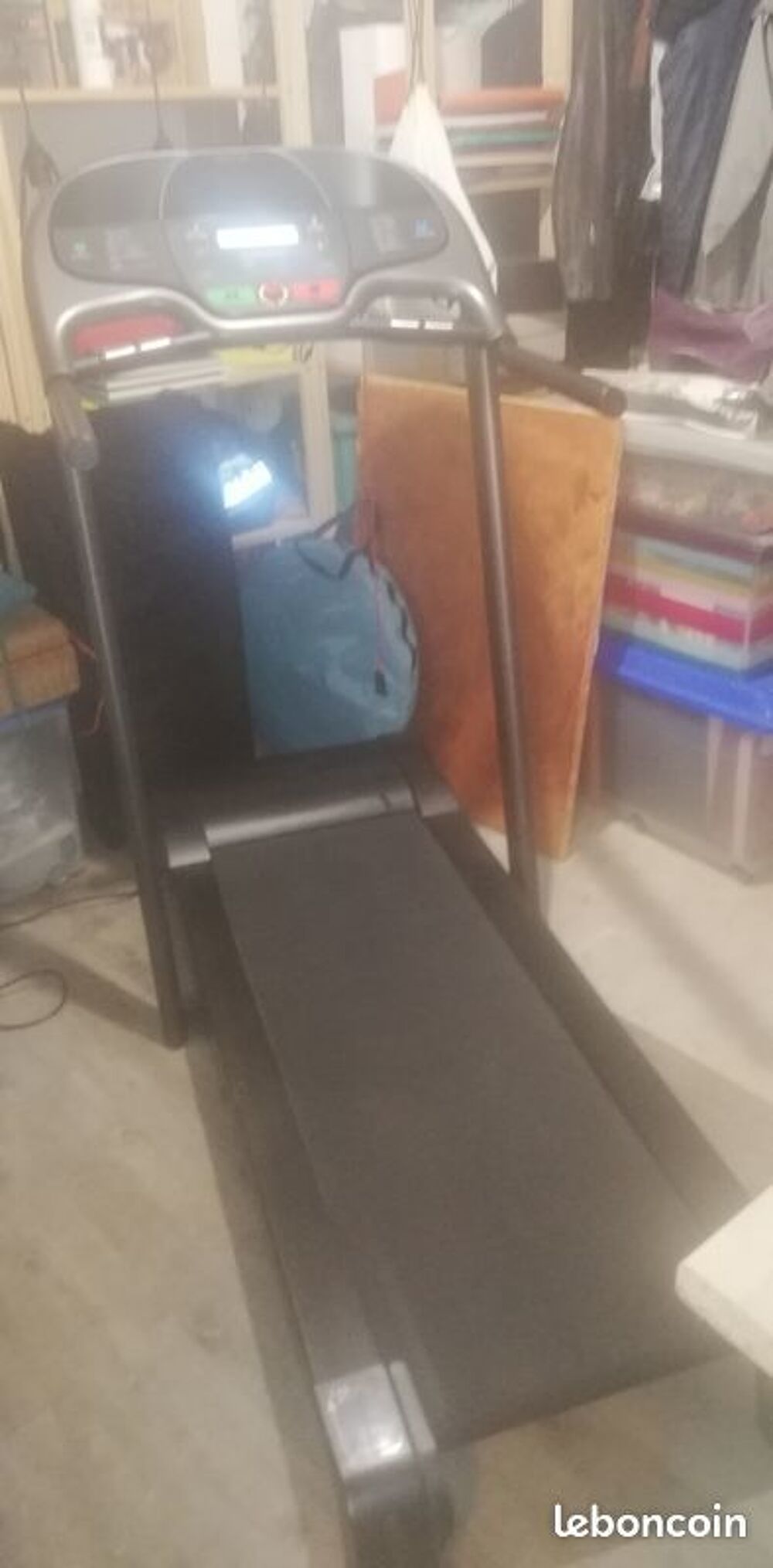 Tapis de marche et course D&eacute;cathlon T520B, 
Sports