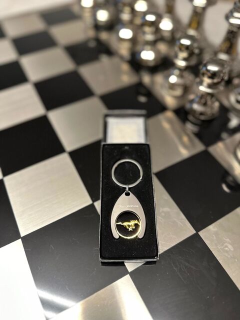 porte cls marque Ford Mustang neuf ( jeton Caddie) 20 Agen (47)