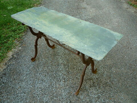 Table bistro fer forg� / ardoise
290 Castres (81)