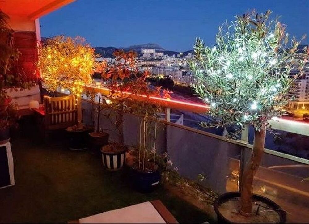 Location Appartement T3/4 90m2 Dernier étage Vue et Luminosité Exceptionnelles Marseille 6